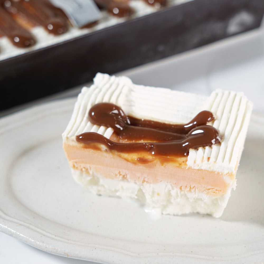 白金スイーツ プレミアム手作りアイスクリームケーキ(白金プリン)
