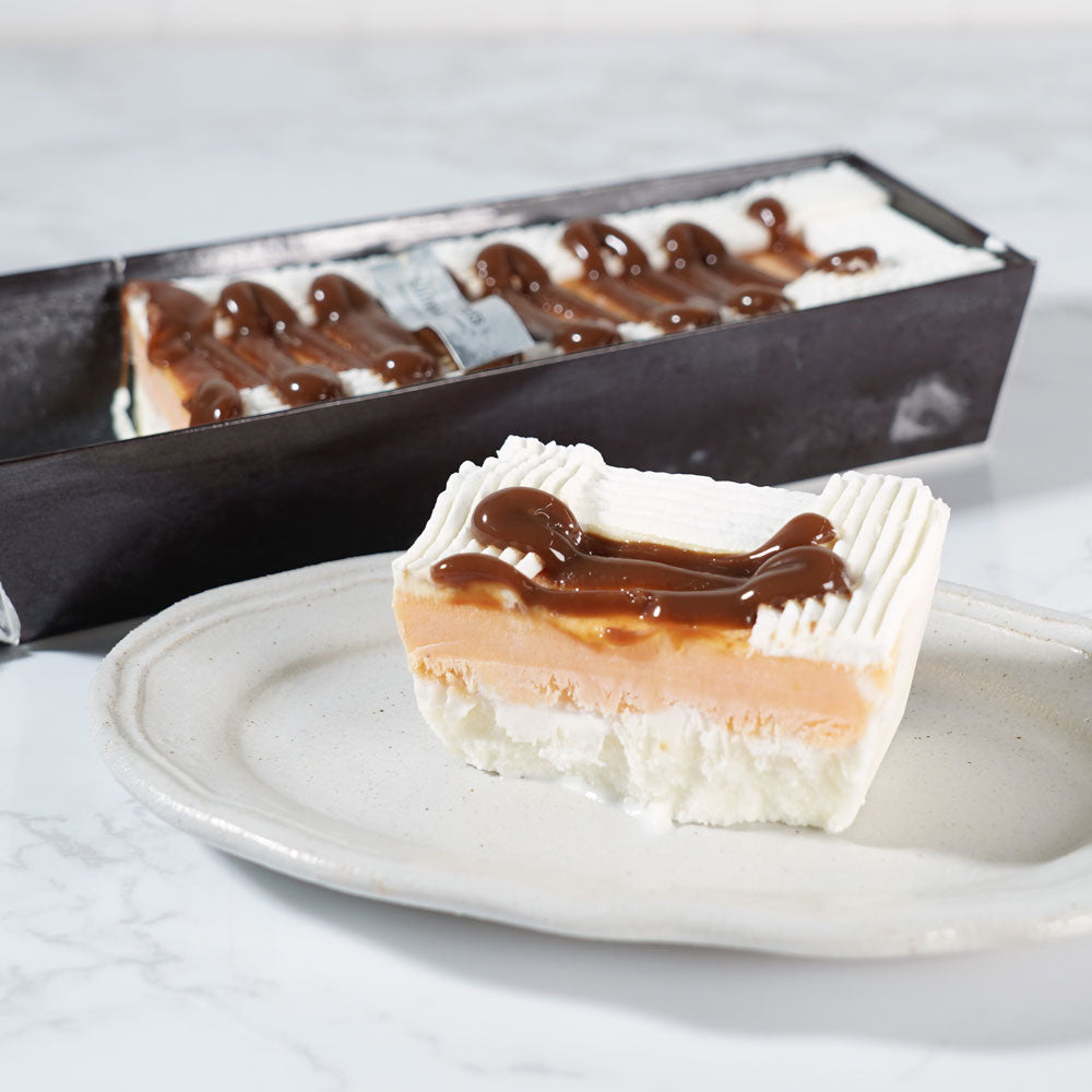 白金スイーツ プレミアム手作りアイスクリームケーキ(白金プリン)