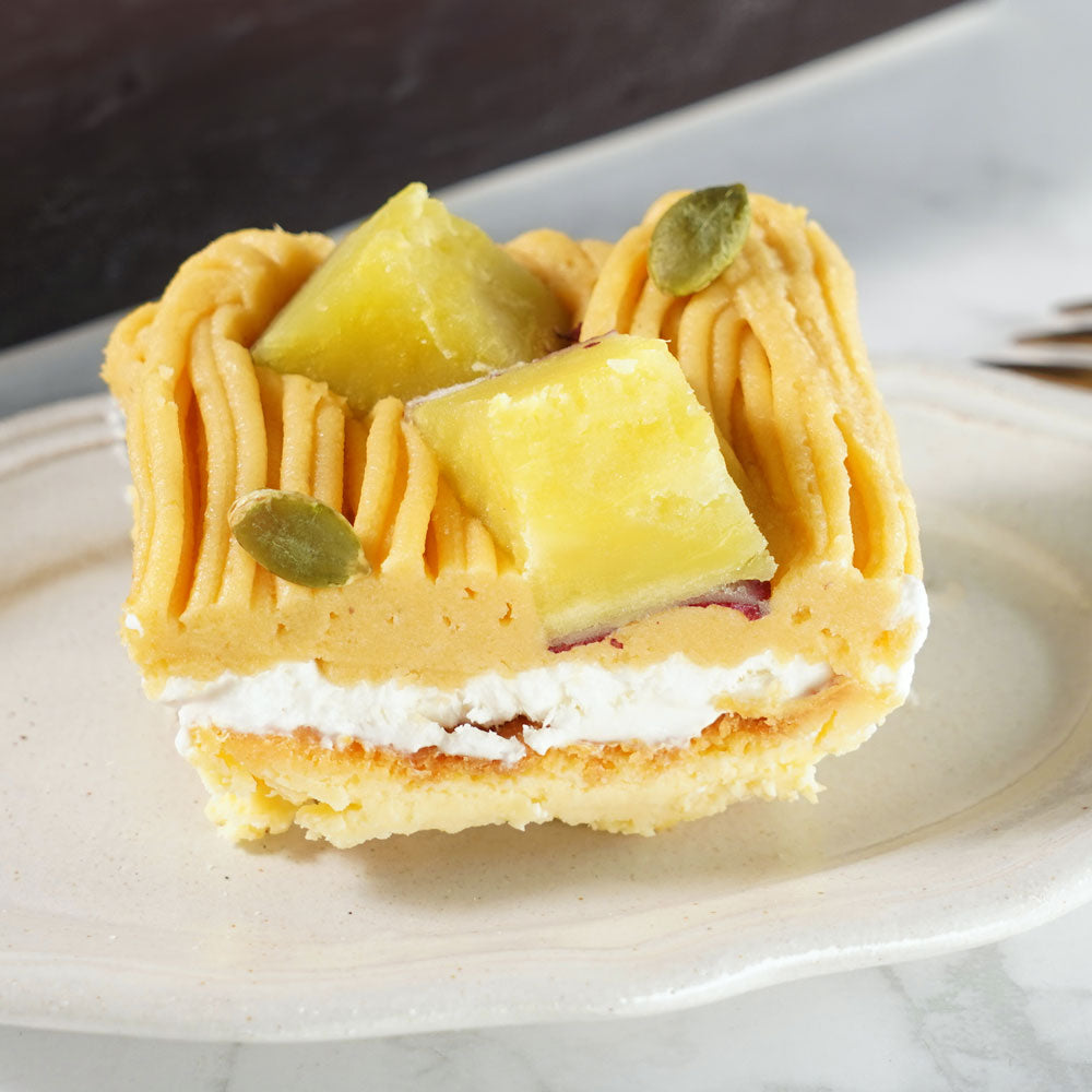 白金スイーツ 白金モンブランチーズケーキ(シルクスイート)