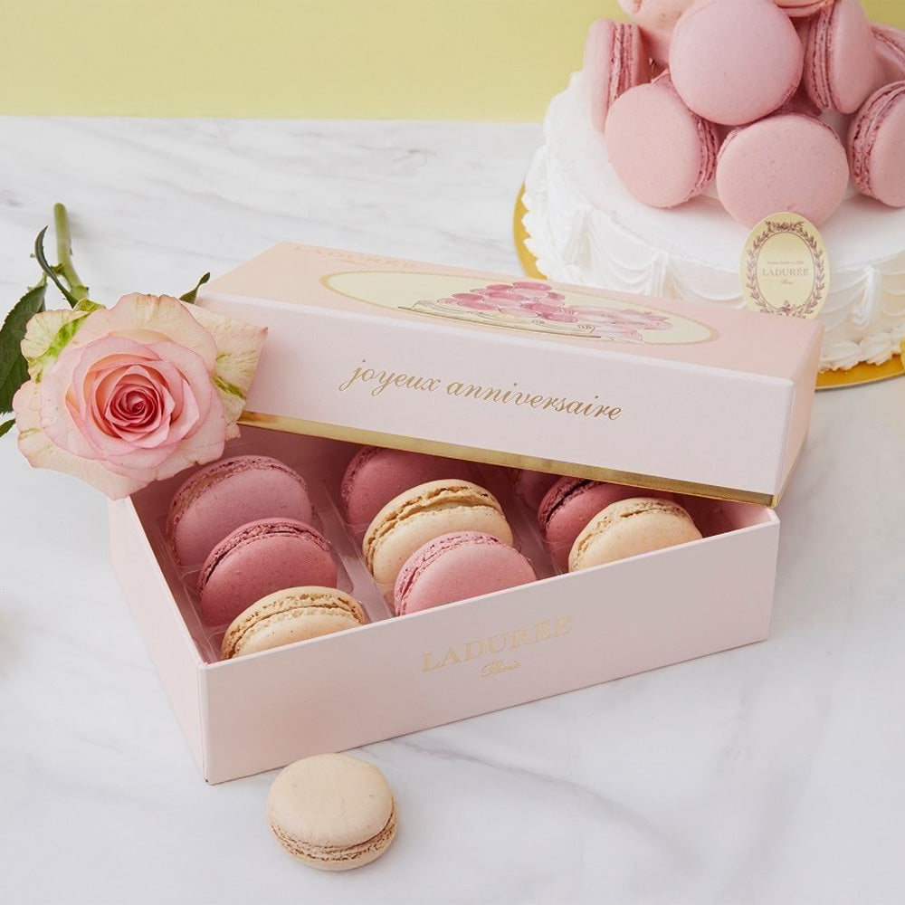 LADUREE(ラデュレ)HappyBirthday from Sand マカロン9個入り