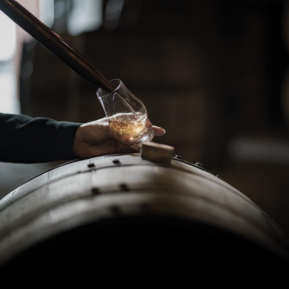 アイリッシュウイスキー BUSHMILLS(ブッシュミルズ)シングルモルト12年 700ml 2本