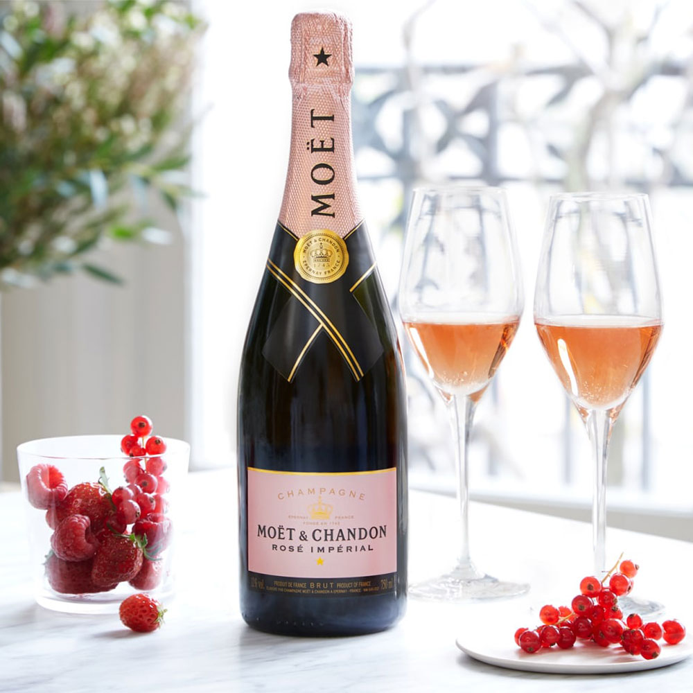 シャンパン Moet&Chandon(モエ・エ・シャンドン)ロゼ アンぺリアル 750ml箱付き 1本 – AOYAMA GIFT SALON