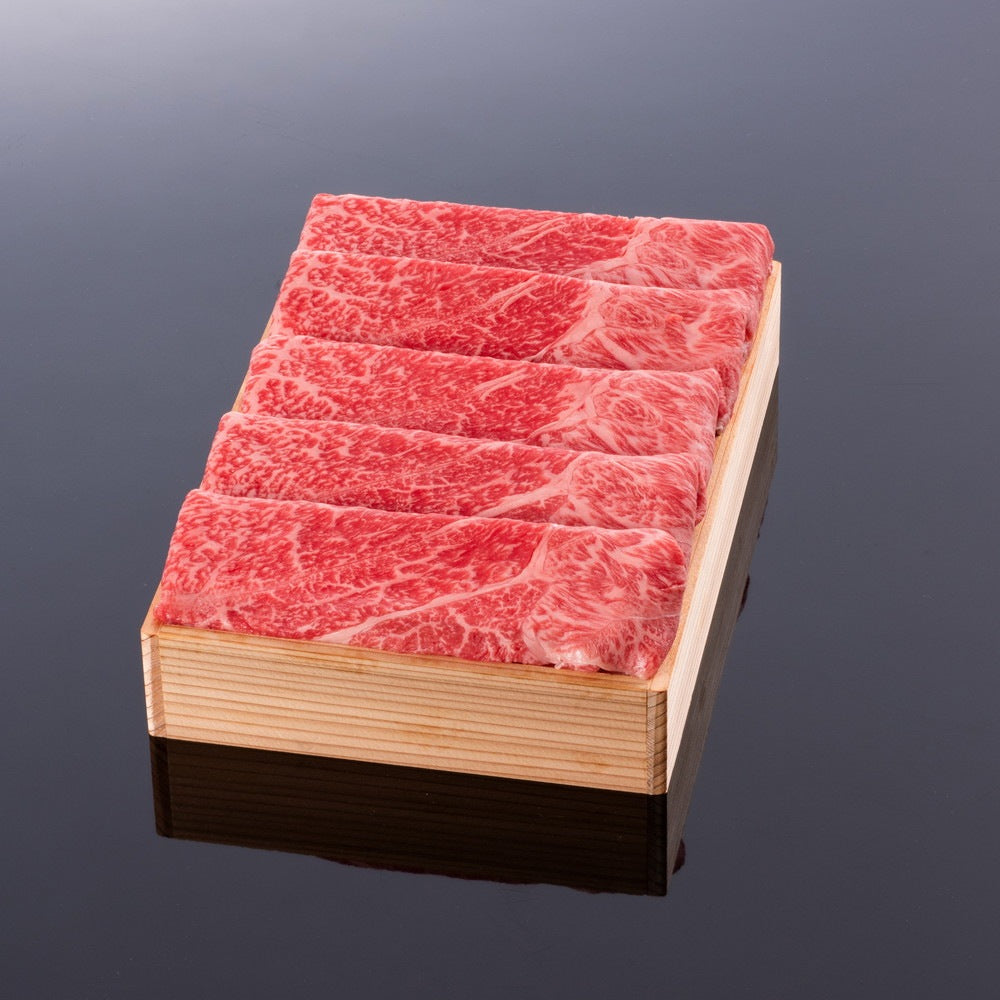 まるよし 松阪牛すき焼き用(肩・モモ)贈答用木箱入り
