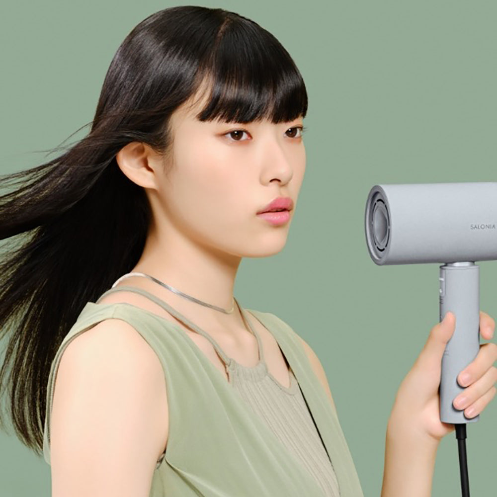 SALONIA エアトリートメントドライヤーﾌﾞﾗｯｸ SAL24211BK　グラファイトブラック