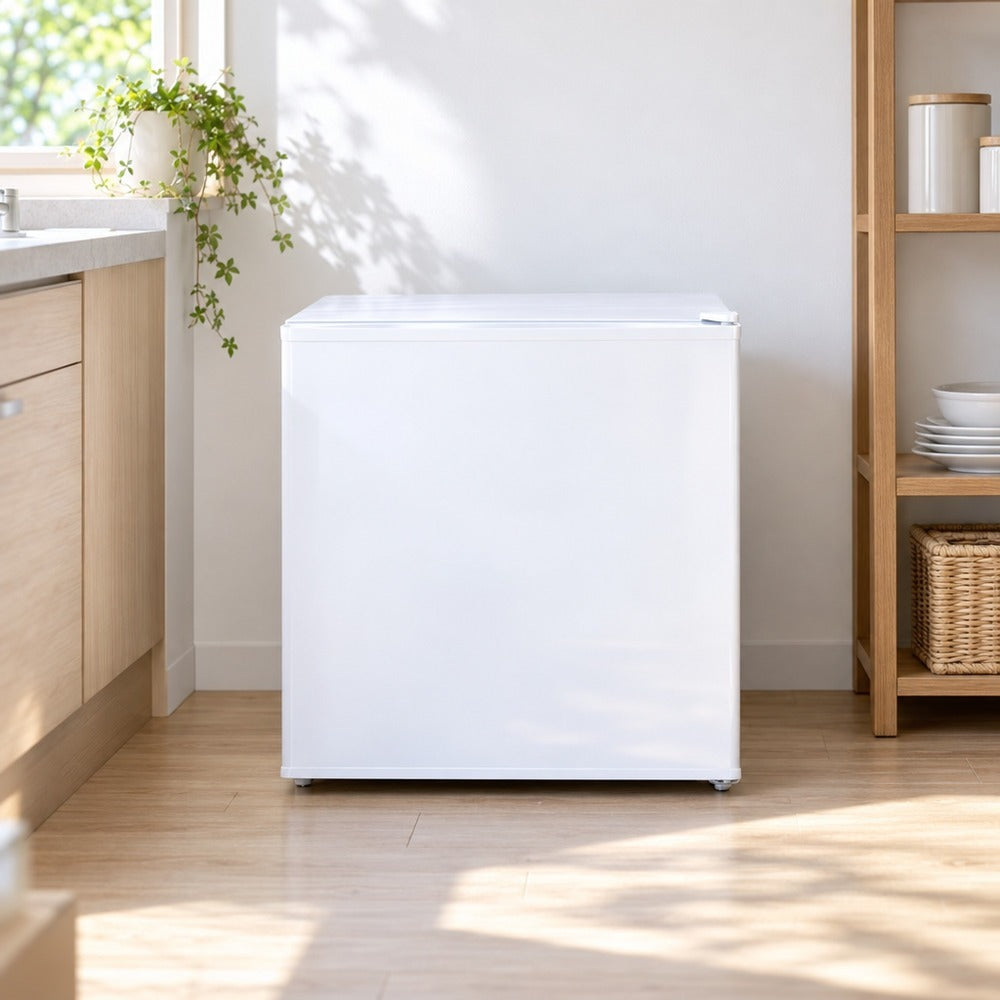 アイリスオーヤマ　冷蔵庫 45L（ホワイト）