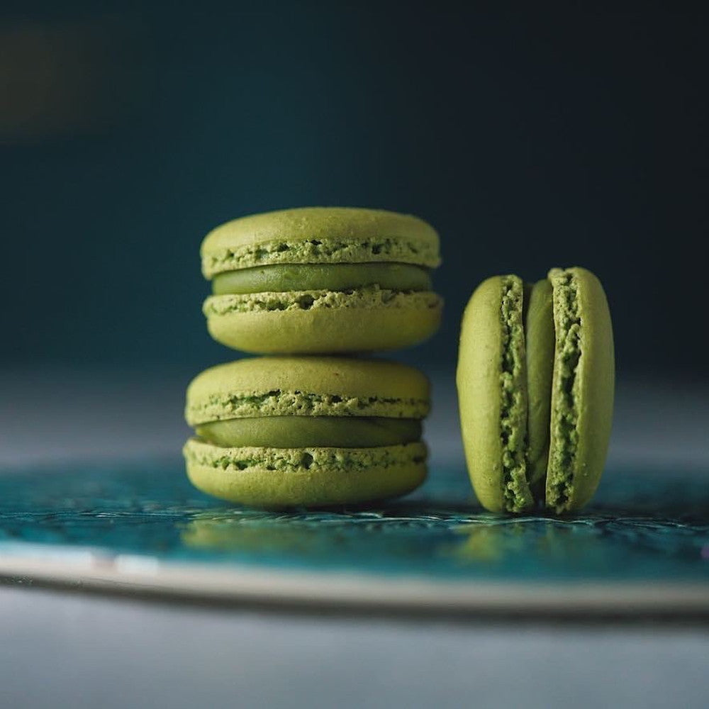 3077 マカロン パティスリー・マカロナージュ 茶山マカロン 5個 – AOYAMA GIFT SALON
