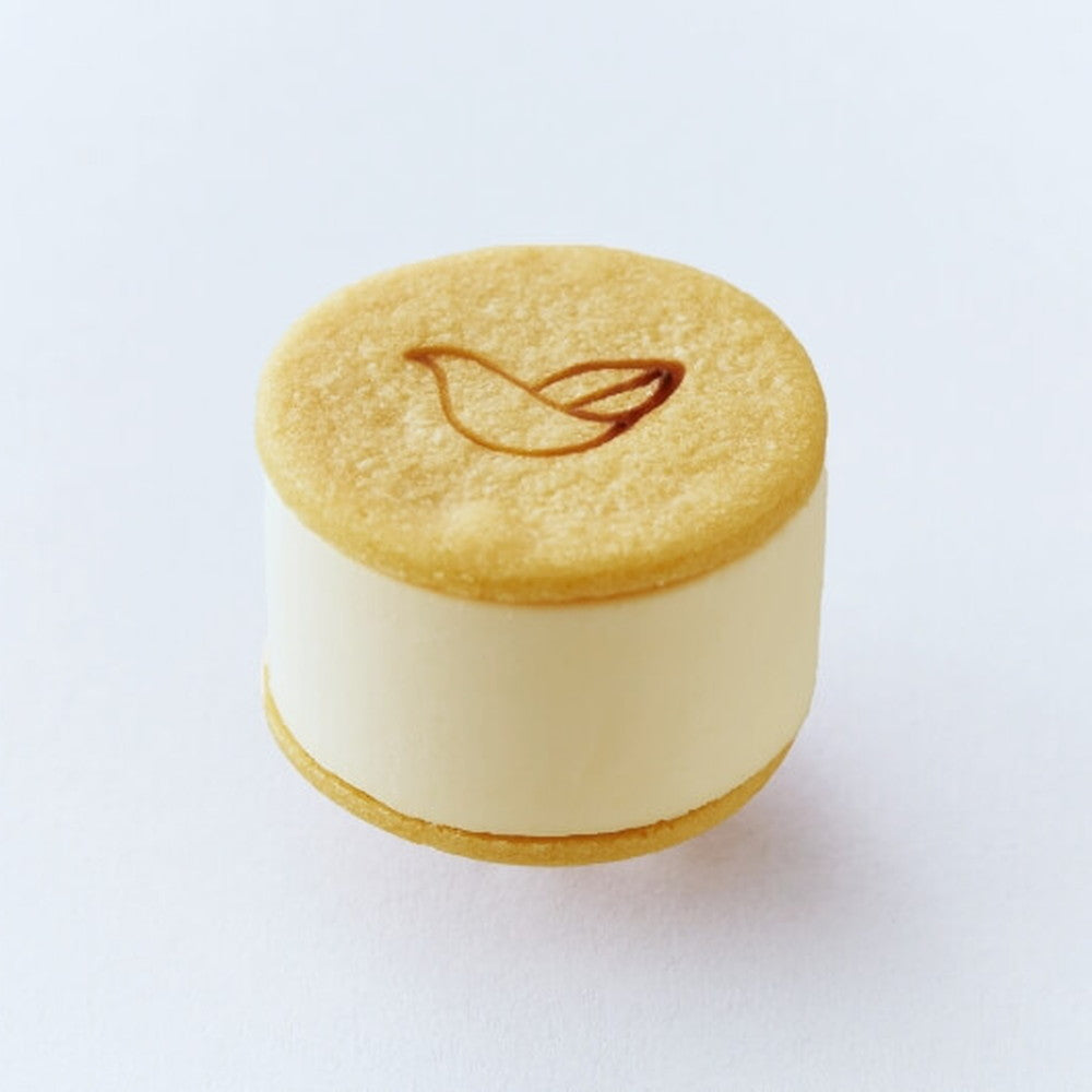 京都チーズケーキ専門店 ソラアオ　アイスチーズケーキサンド 3種計6個【1箱】